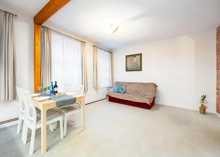 Robotnicza 22 By Homeprime Apartment